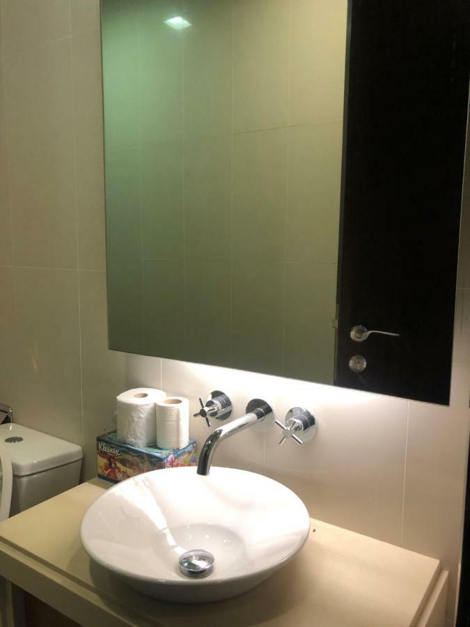 The Suites At Waterside Straits Quay By Plush Bagan Jermal Rum bild